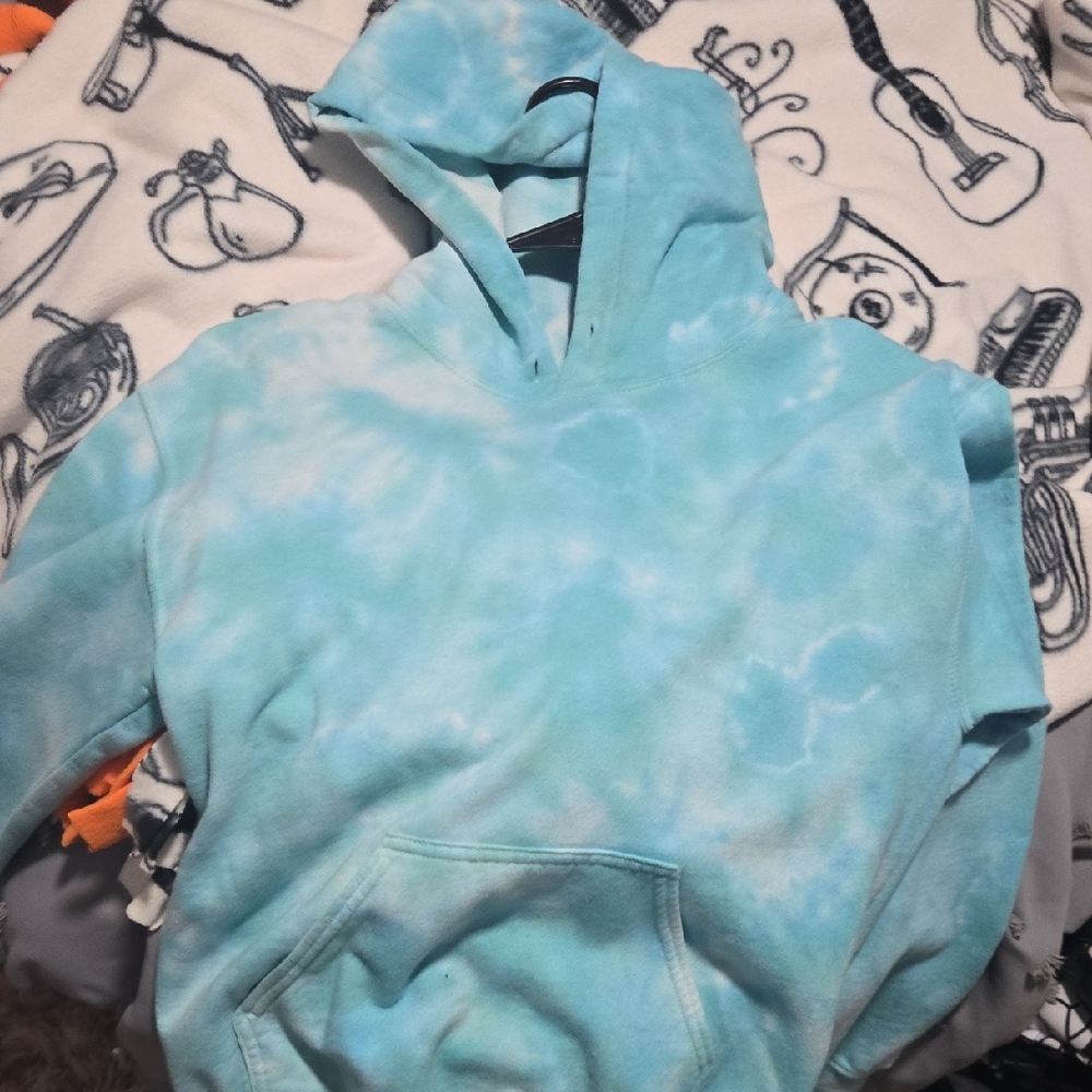 Gildan Aqua Tie-Dye Hoodie